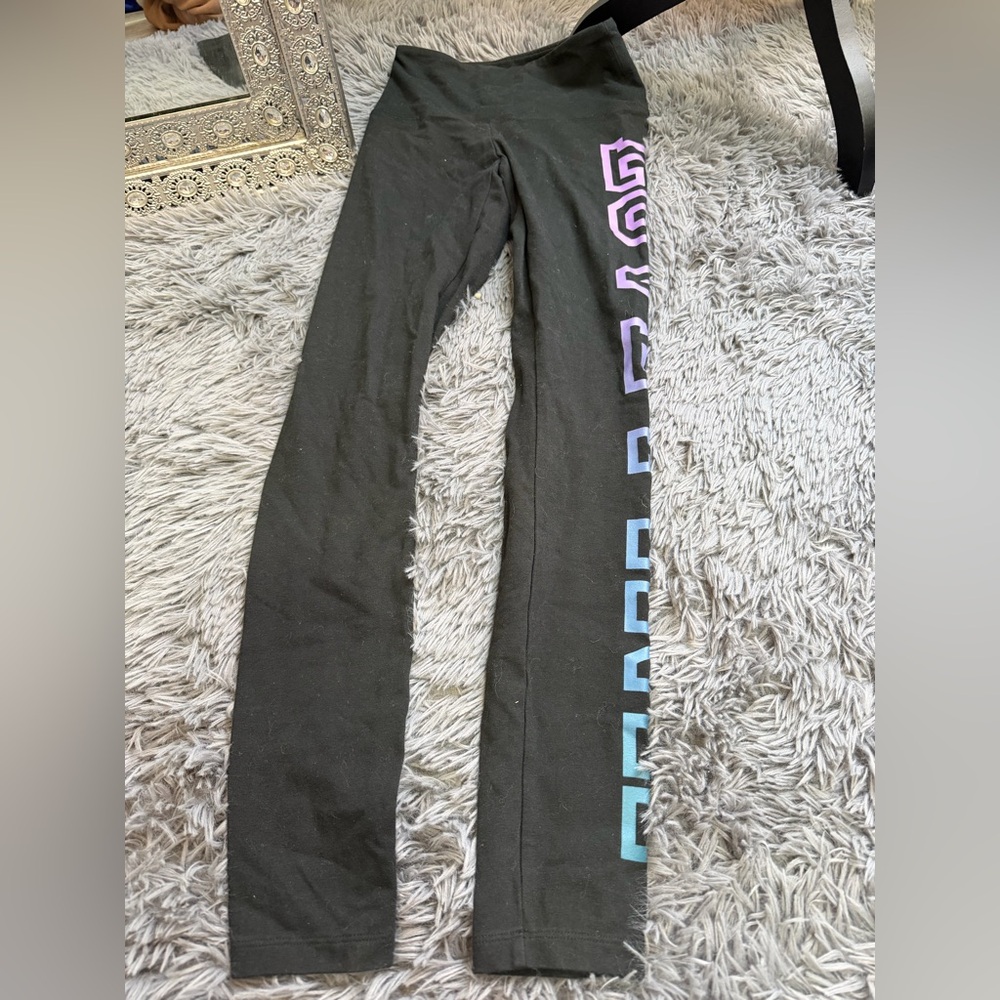 ⭐️PINK Victoria's Secret Black Leggings